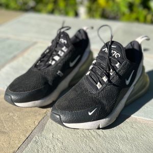 NIKE AIR MAX 270, Women's size 7.5, black